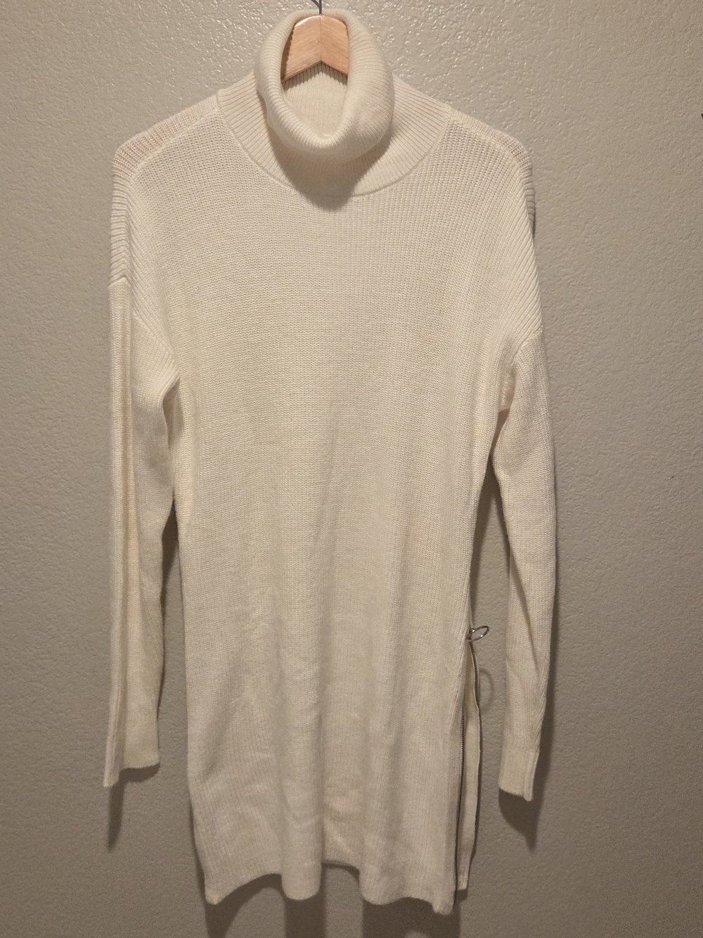 Bar III Cream White Turtleneck Sweater Dress M • Side Zip • Minimalist Chic